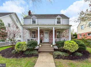 4504 Chesapeake St NW, Washington, DC