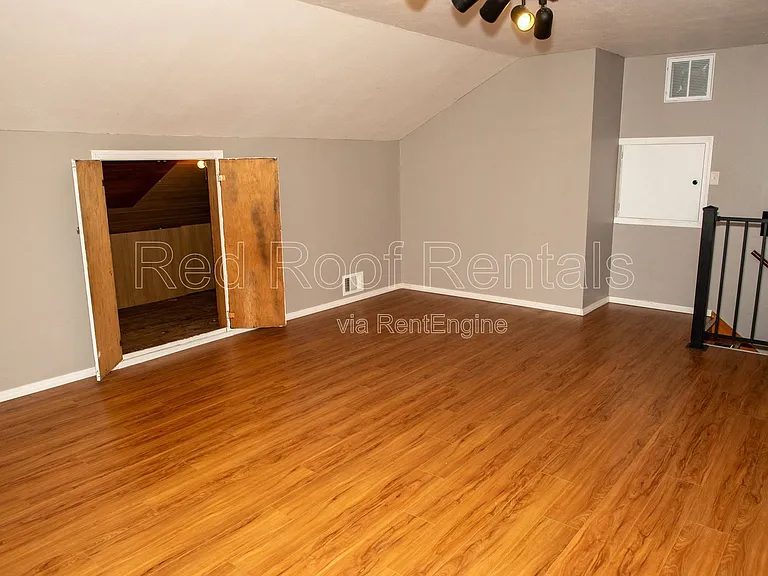 502 138th St E — Photo 23
