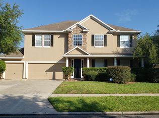 684 Wakeview Dr, Orange Park, FL 32065