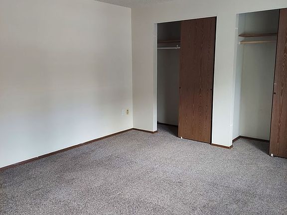 5th image of 7414 152nd Street Ct E