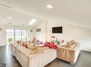 22581 Naugatuck Sq, Ashburn, VA 20148