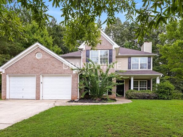 5023 Wolfcreek Hl, Atlanta, GA 30349