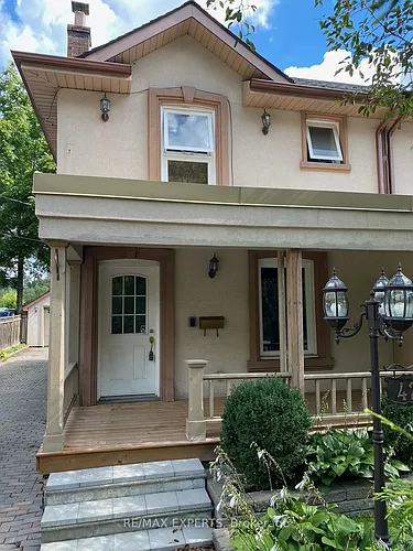 42 Union St Photo 1
