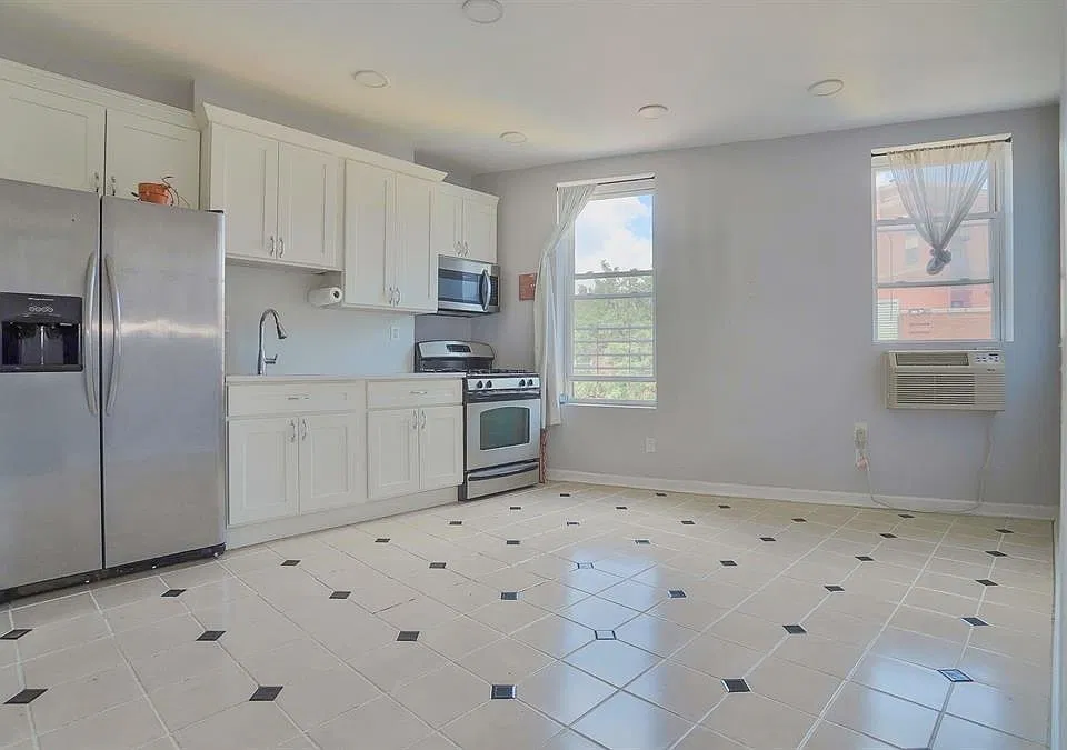 730 Bergen Ave #2