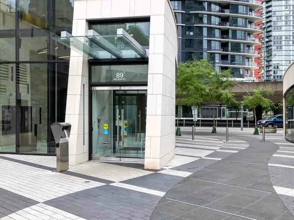 89 Nelson St, Vancouver, BC