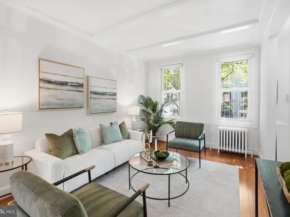2129 Newport Pl NW, Washington, DC 20037