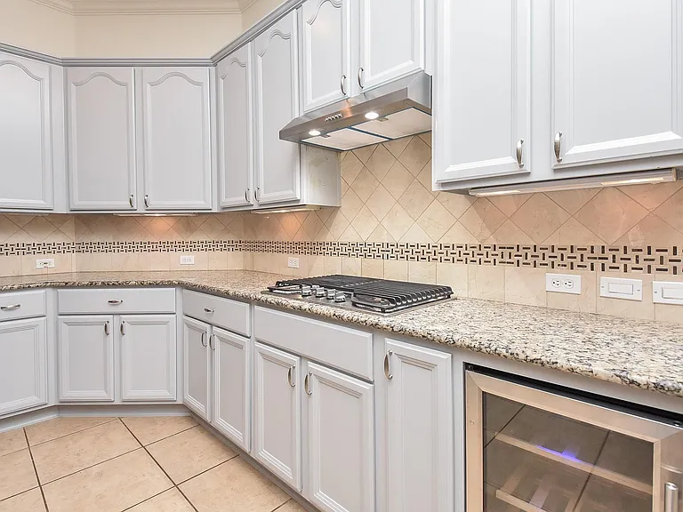 21010 Kelliwood Park Ln — Photo 13