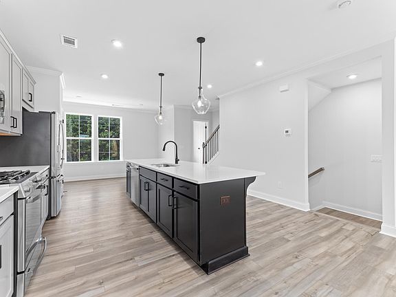 5th image of 1715 Buford Dr #1