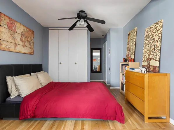 85 8th Avenue 2W image 3 of 8