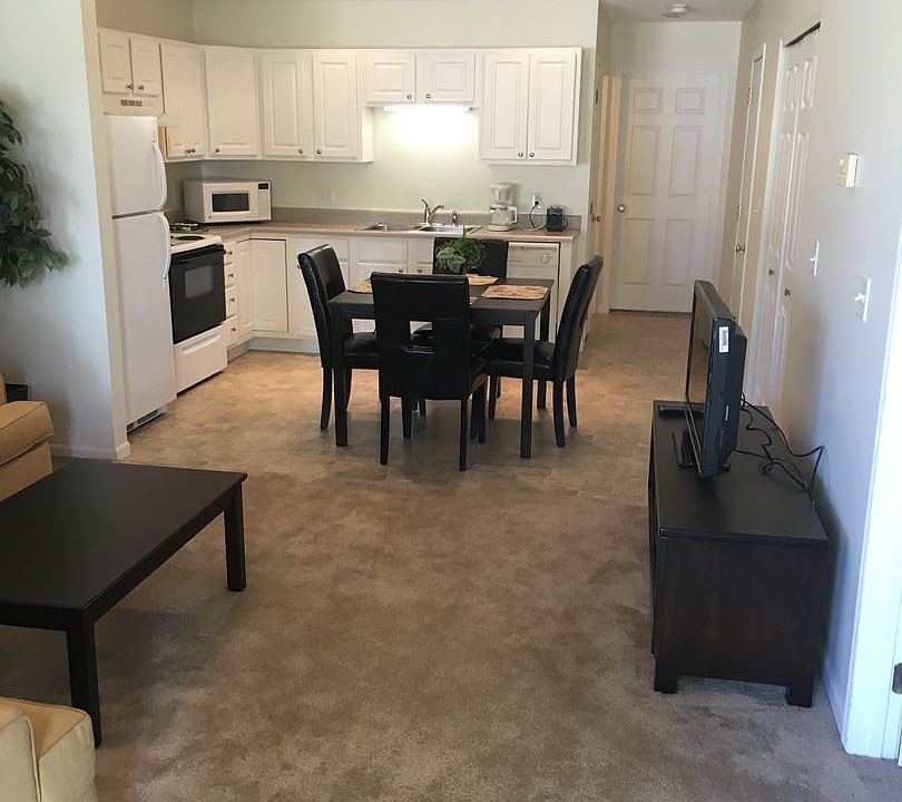 1st image of 2270-B Shamrock Ln