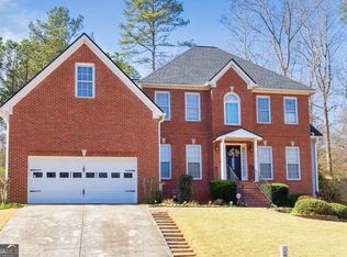 390 Wildwood Lake Ct, Suwanee, GA 30024