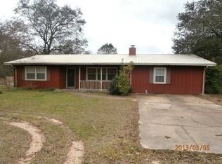 381 Roberts Rd E, Defuniak Springs, FL 32433