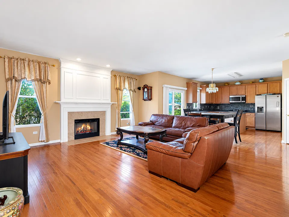 269 S Palmer Dr