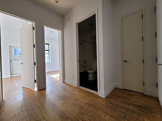 1st image of 824 Saint Johns Pl #1A