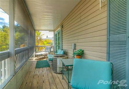 Unit A Screened Porch