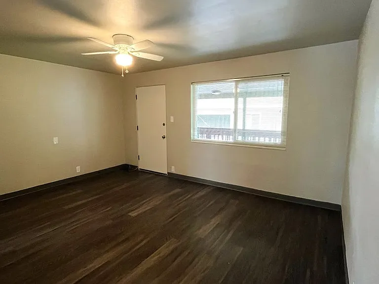 765 E 18th Ave #6 — Photo 10