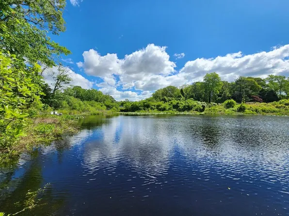 1 Wallops Millpond Rd, New Church, VA 23415