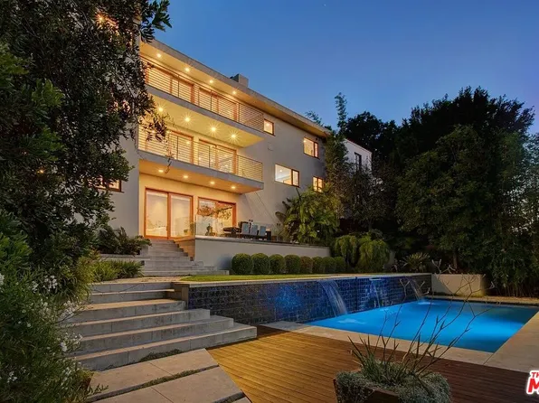 2035 De Mille Dr, Los Angeles, CA 90027
