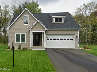51 Nadia Blvd, Wynantskill, NY 12198