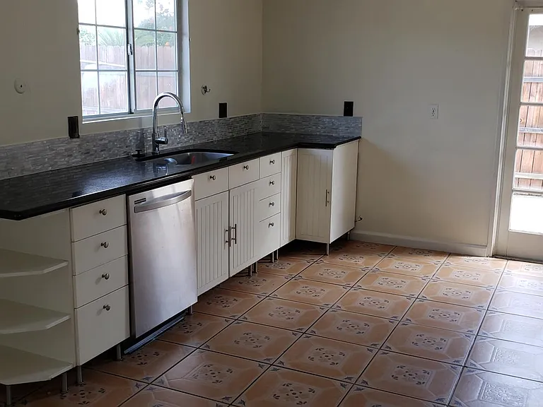 3806 Rickey Way — Photo 4