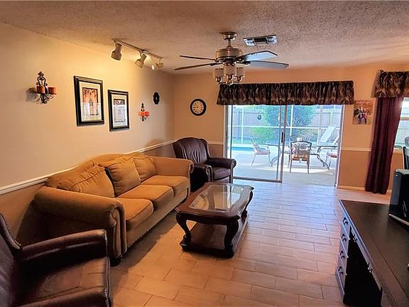 2nd image of 2818 Witley Ave