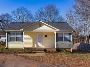 1C Littlejohn St, Inman, SC 29349