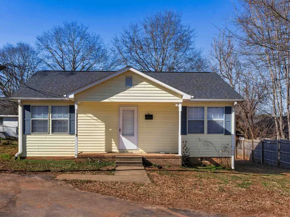 1C Littlejohn St, Inman, SC 29349