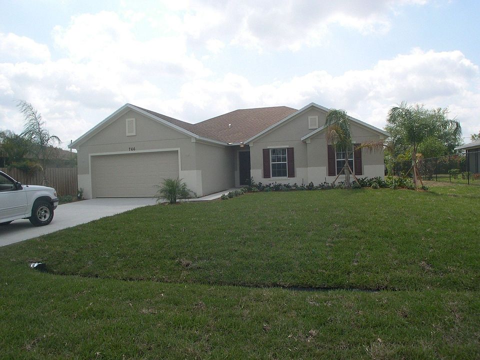 766 SE Norcross Av,Port St Lucie, FL