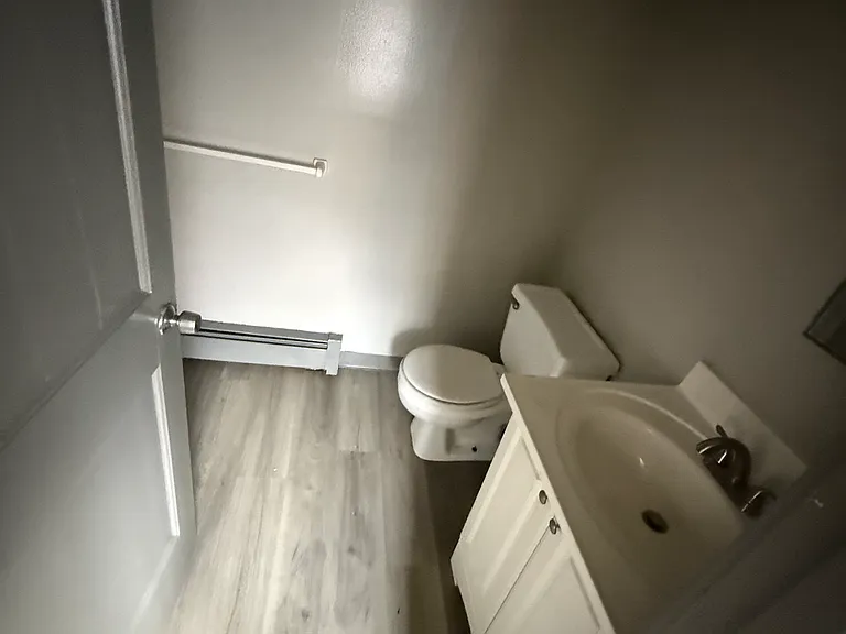 926 Asylum Ave #201 — Photo 9