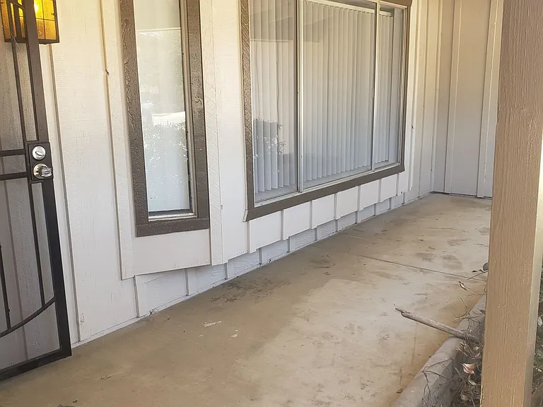 3847 Vine Ave — Photo 8