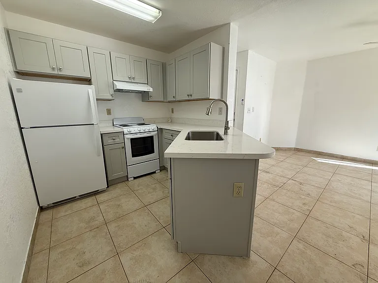440 Elm Dr #103 — Photo 12