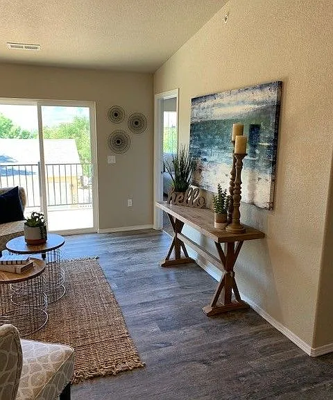 1606 Monterey Rd #203 — Photo 3