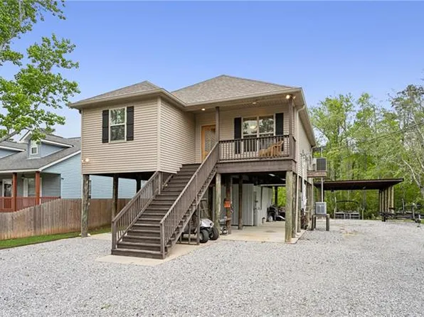 18313 Cusachs Dr, Covington, LA 70433
