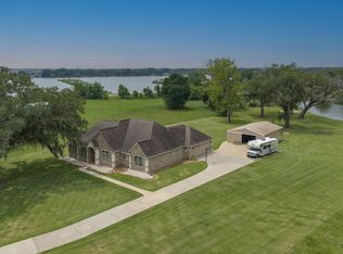 544 Wagon Wheel Trl, Angleton, TX 77515