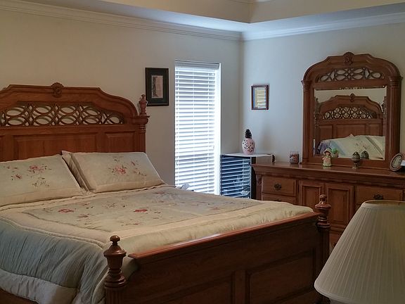 Master suite