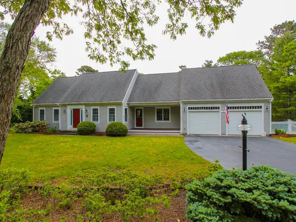 250 Long Pond Drive, South Yarmouth, MA 02664