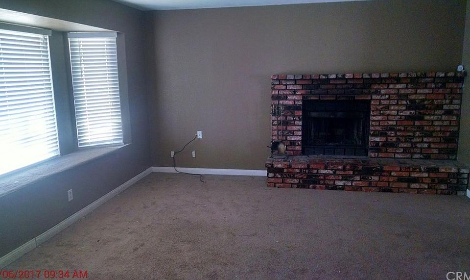 2nd image of 621 Starlight St