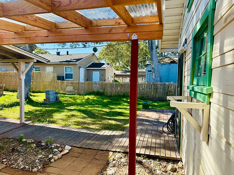 610 Granite St #B — Photo 9