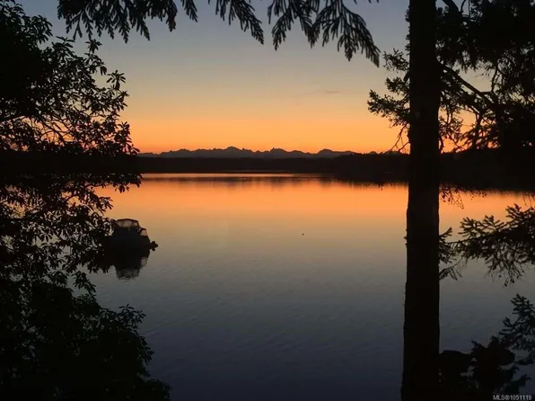 304 Long Island Ln, Nanaimo, BC V0R 1X7