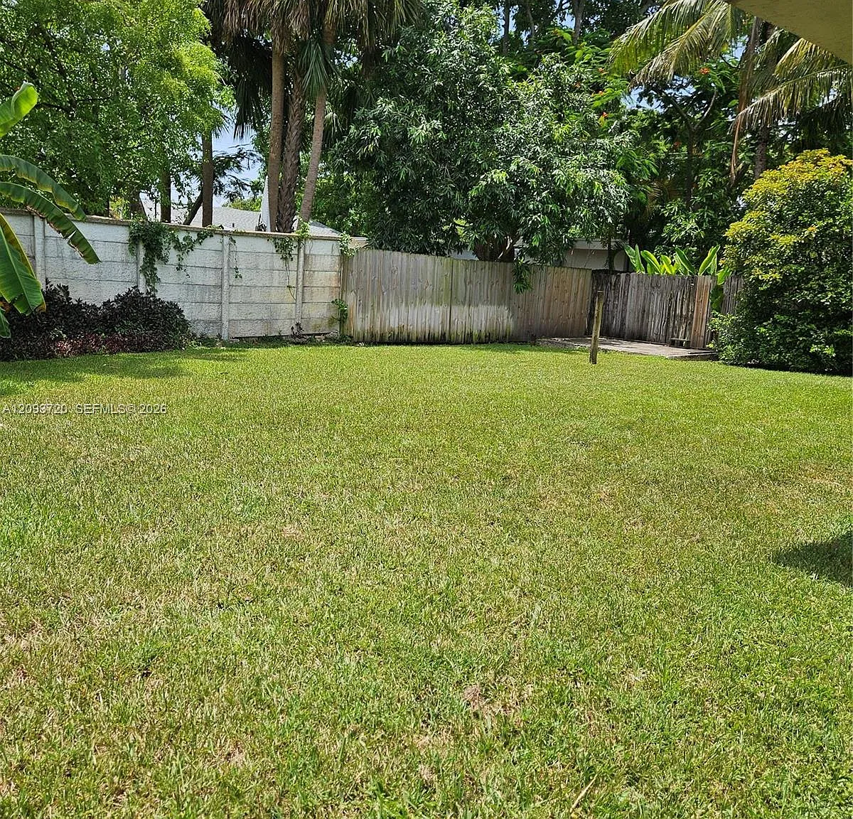 Oakland Park Second Add — Photo 4