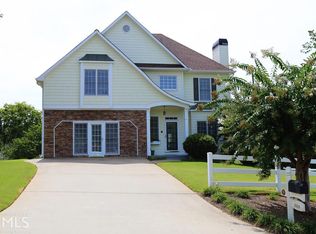 1000 Walnut Creek Dr, Woodstock, GA 30188