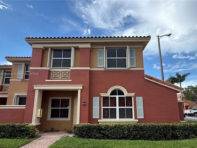 1st image of 11539 NW 60th Ter