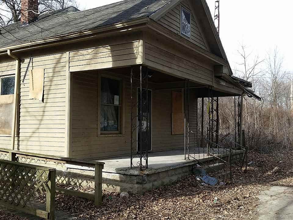 1st image of 6648 N Main St
