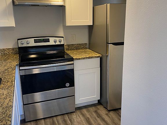 4th image of 6310 N Black Canyon Hwy APT 230