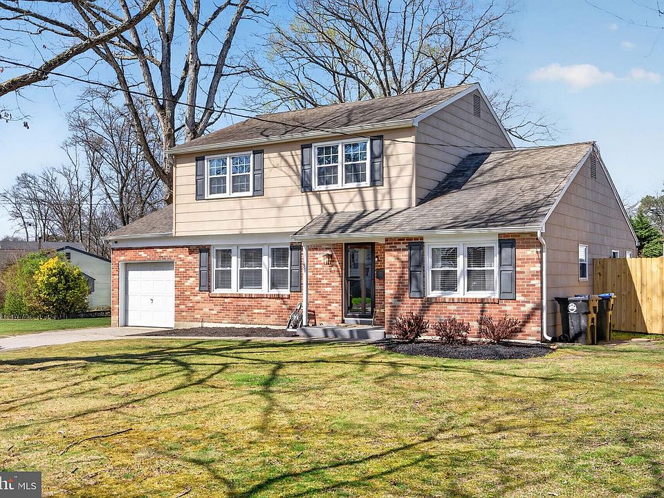 1st image of 55 Briarcliff Rd