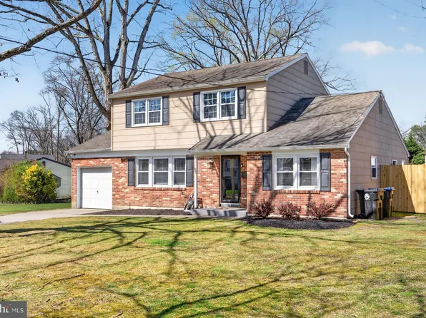 55 Briarcliff Rd, Atco, NJ 08004