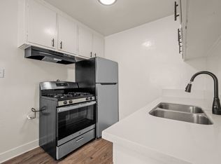 1125 W 111th St #1/2, Los Angeles, CA 90044