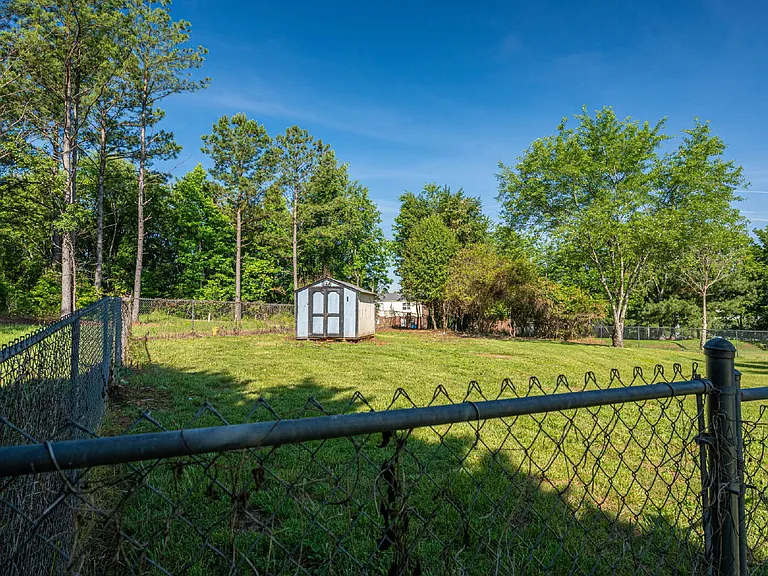412 Forest Dr — Photo 27