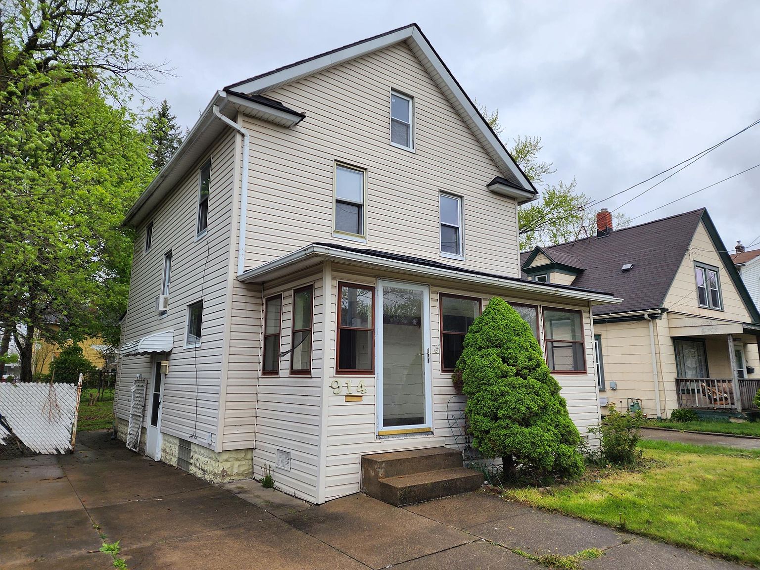 914 Pitkin Ave, Akron, OH 44310 Zillow