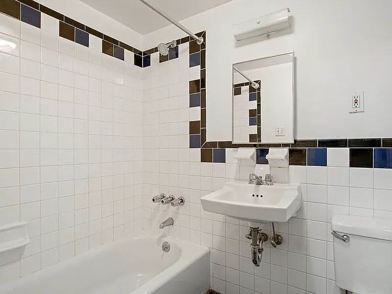 10 Fort Greene Pl #4R — Photo 9